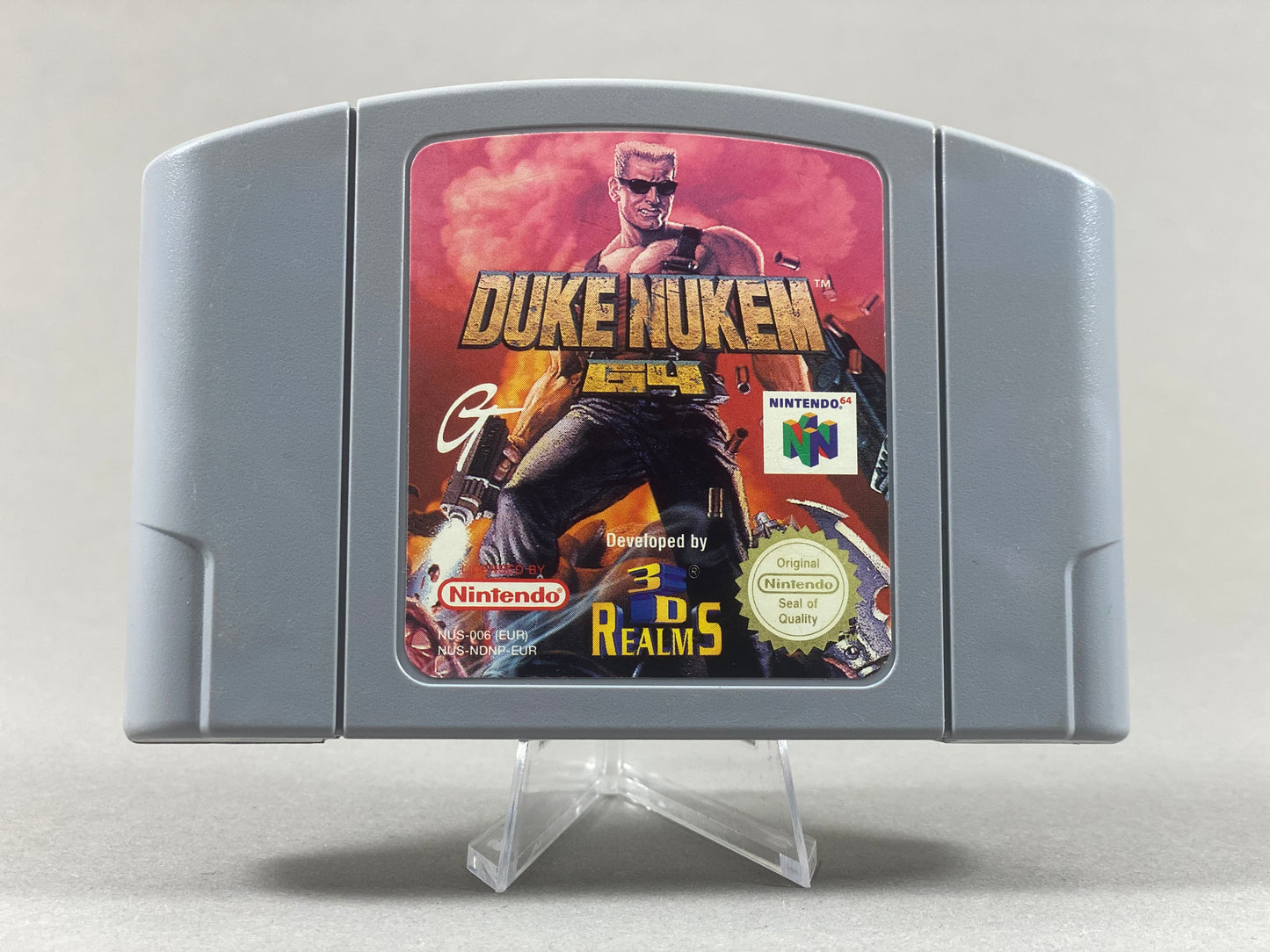 Nintendo 64 Videospiel Modul Duke Nukem 64 von vorne