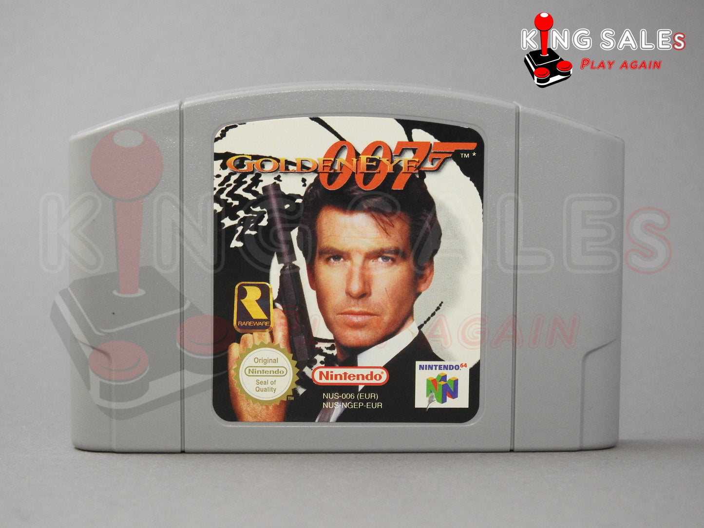 Nintendo 64 Videospiel GoldenEye Modul von vorne