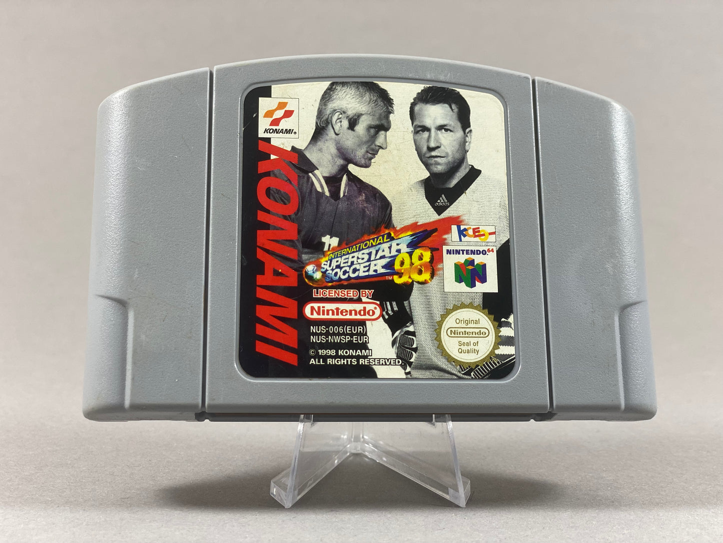 Nintendo 64 Videospiel Modul International Superstar Soccer 98 von vorne