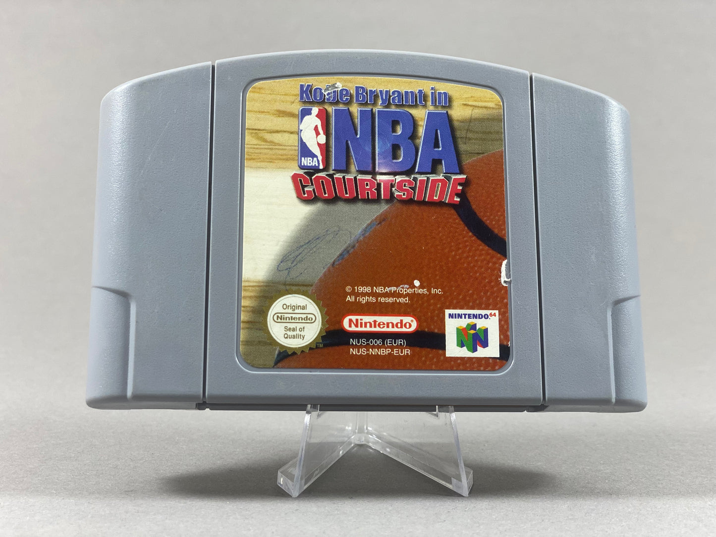 Nintendo 64 Videospiel Modul NBA Courtside Kobe Bryant von vorne
