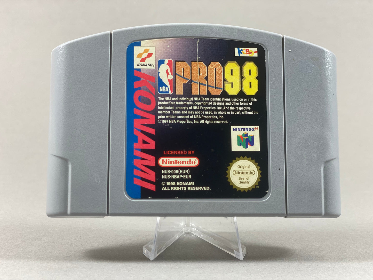 Nintendo 64 Videospiel Modul NBA Pro 98 von vorne