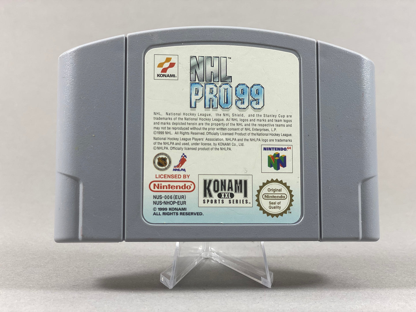 Nintendo 64 Videospiel Modul NHL Pro 98 von vorne