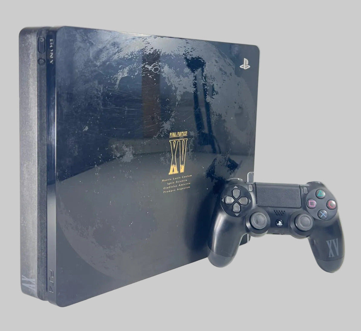PlayStation 4 inal Fantasy Edition mit Controller