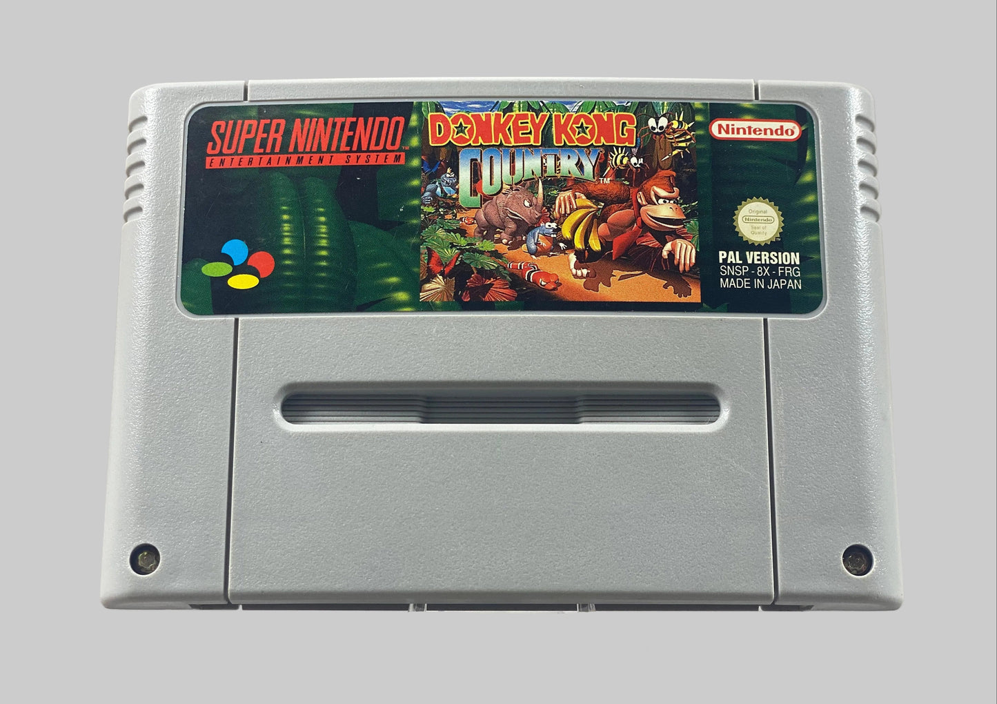 Super Nintendo Videospiel Donkey Kong Country Modul von vorne