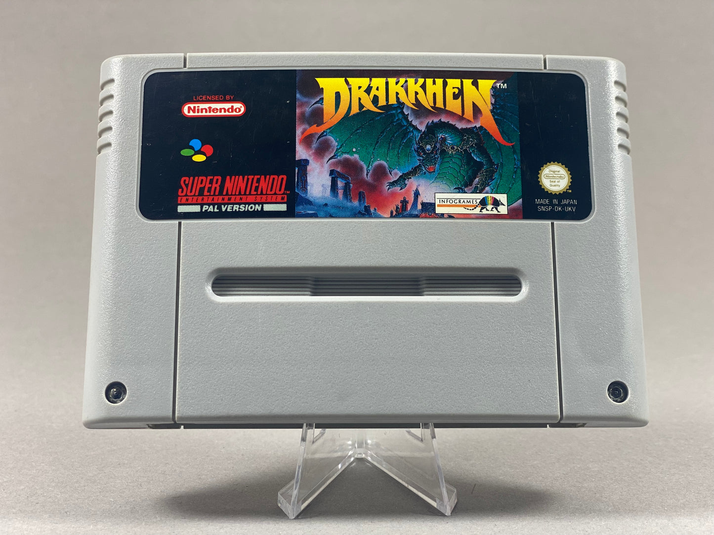 Super Nintendo Videospiel Drakkhen Modul von vorne