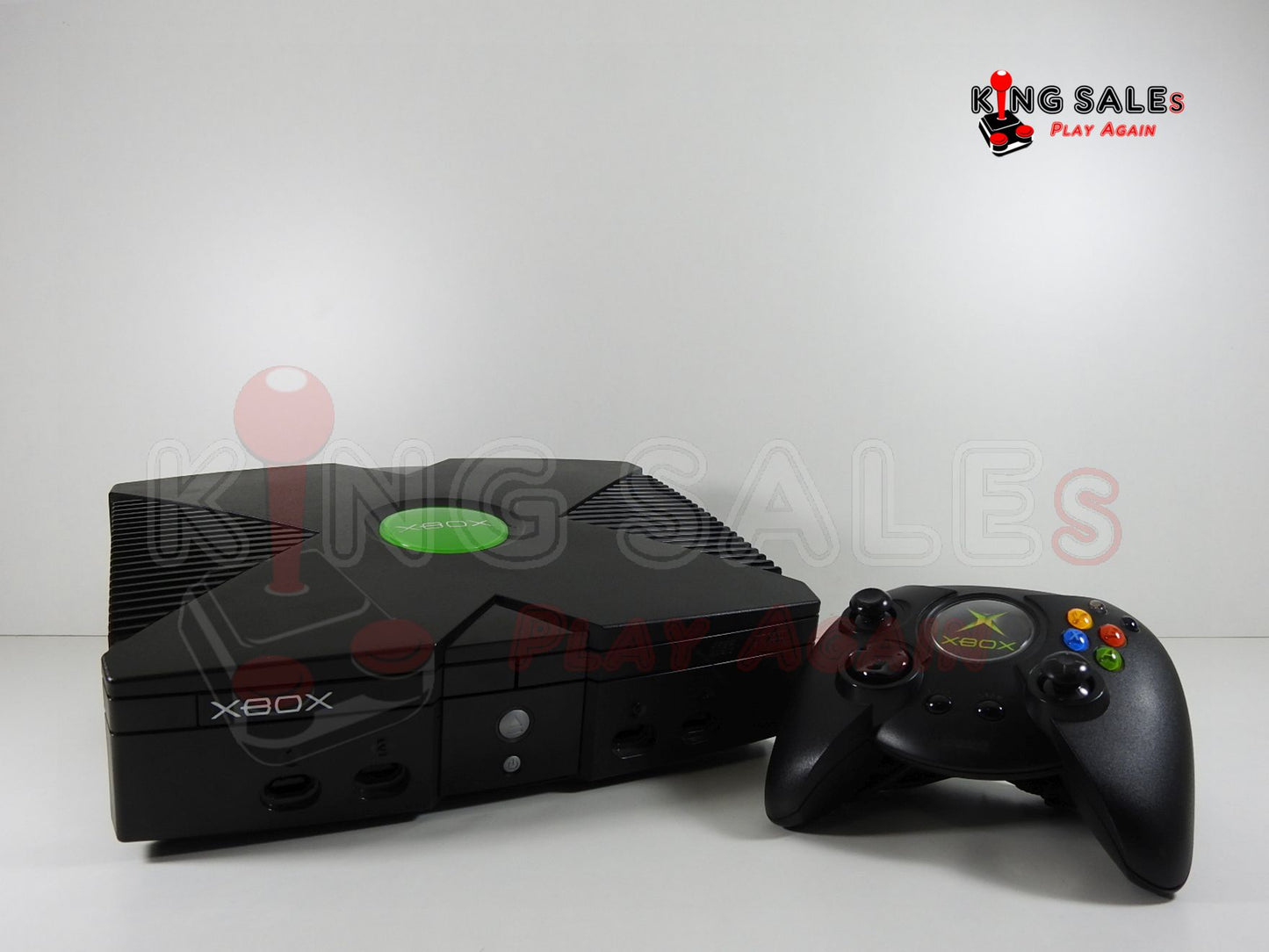 Xbox Konsole der ersten Generation mit grossem Xbox Controller