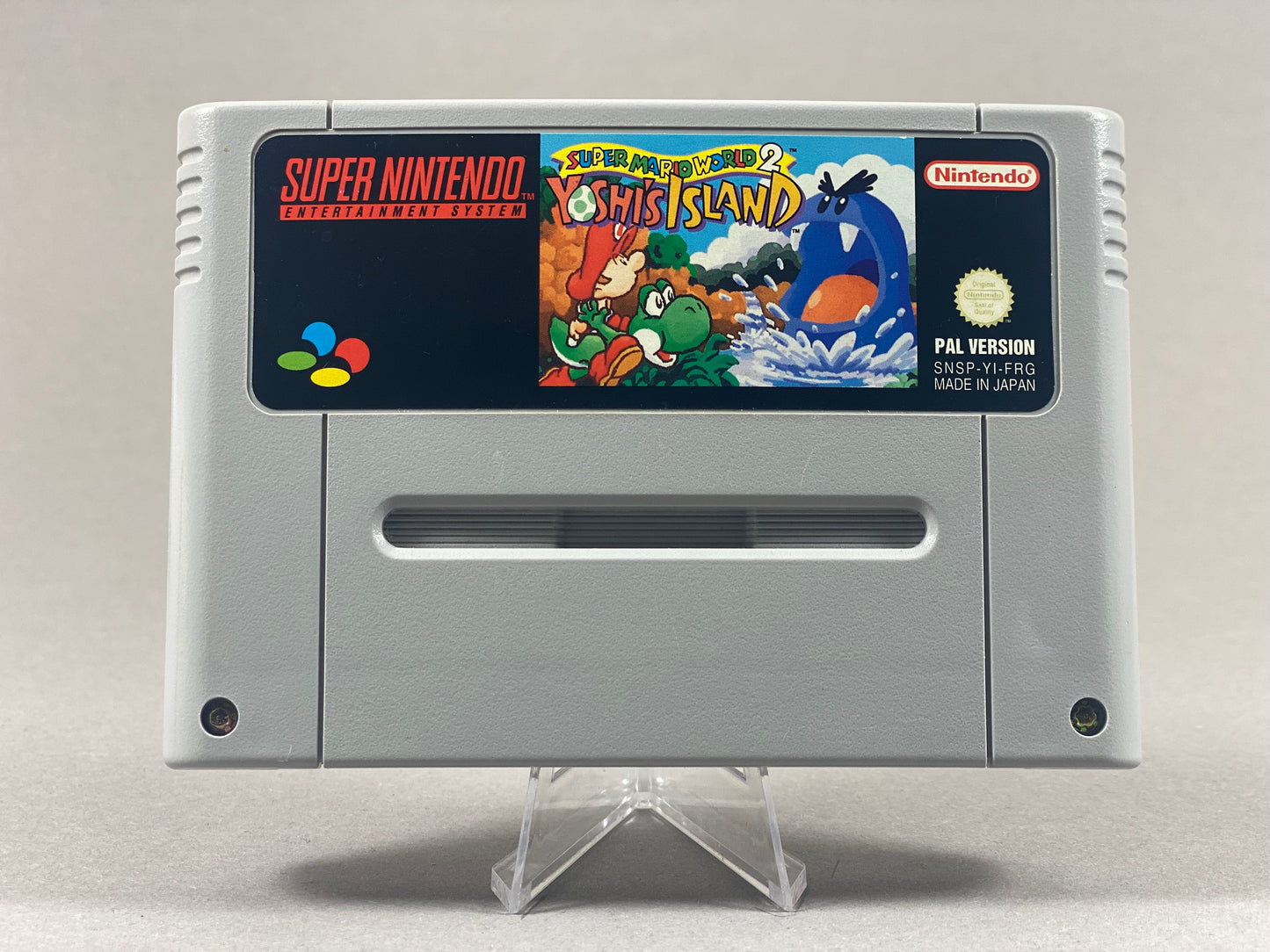 Super Nintendo Videospiel Super Mario World 2: Yoshis Island Modul von vorne