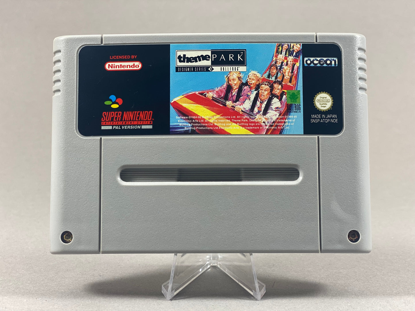 Super Nintendo Videospiel Theme Park Modul von vorne