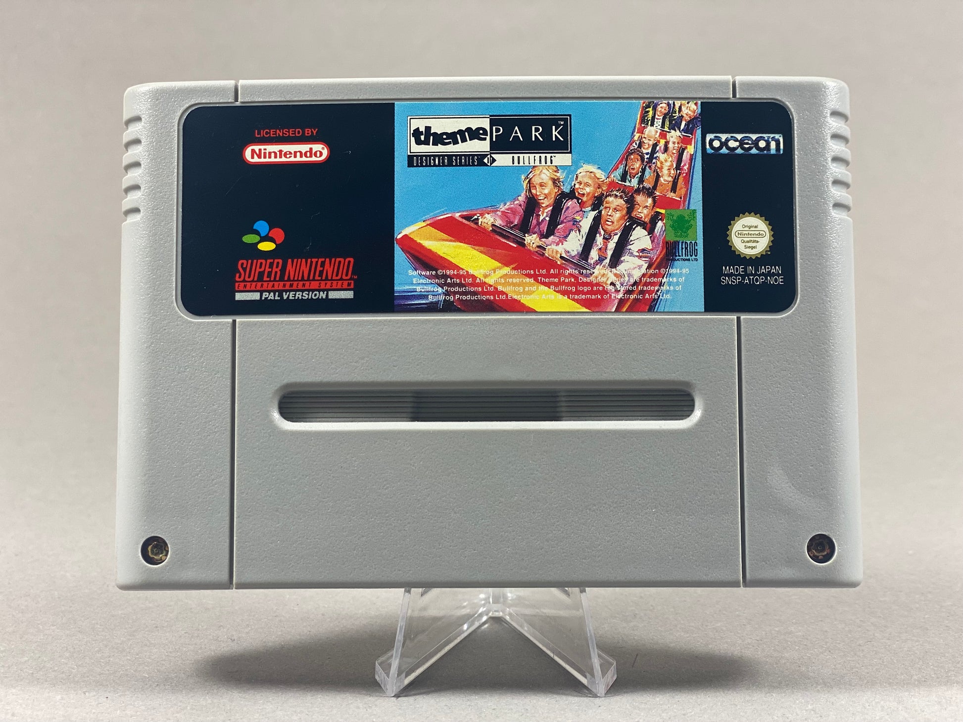 Super Nintendo Videospiel Theme Park Modul von vorne